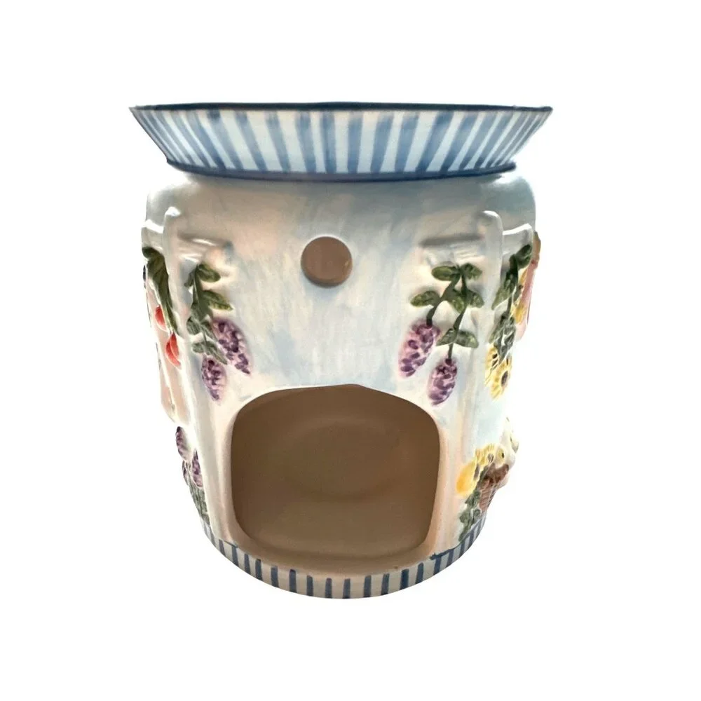 Yankee Candle Laundry Day Wax Melter Michal Sparks Floral Details Blue White